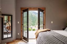 Larchview - Image 3