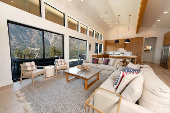 Lake Chelan Vacation Rental - Image 2